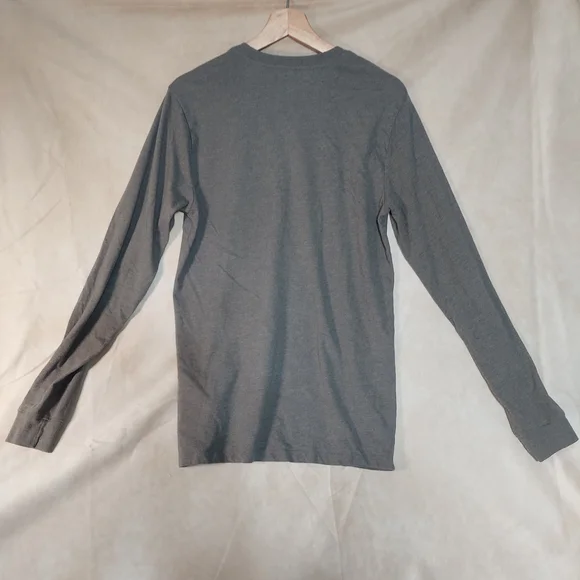 The North Face Men's Small Heather Grey Long Sleeve Graphic Hit Logo Tee EUC - Picture 3 of 10